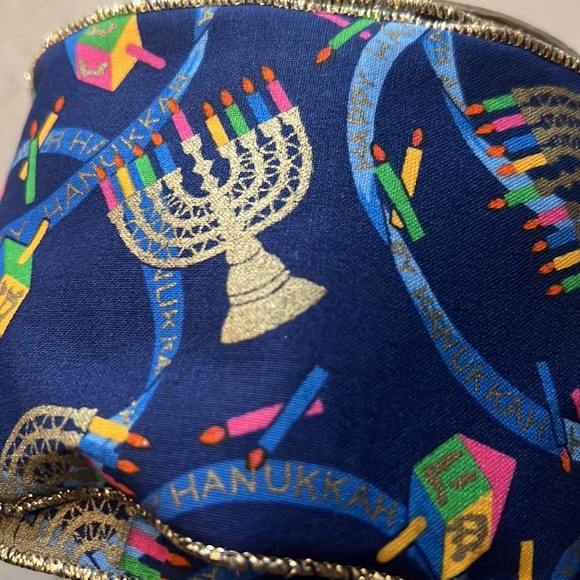 Hanukah 4” Blue & Gold Menorah Dreidel Ribbon - Picture 2 of 7